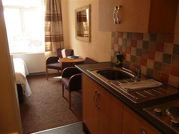 Pier View Hotel And Apartments Skegness Esterno foto